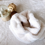 ハンドメイド★ふわふわ　ぬくぬく　とろけるスヌード♪ホワイト