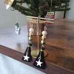 夜空に輝く星のピアス・イヤリング🌠スワロフスキー. パール. メタリックパール. ブラック色のタッセル. ゴールド. 揺れる. 大人可愛い. 個性的.大ぶり.  ロング. クリスマスにも…✨🎄
