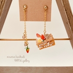 サクサクミルフィーユと苺のピアス＊イヤリング
