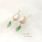 八重咲きチューリップ❀パウダースノー❀ノンホールピアス