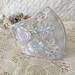 冬　新作　おしゃれ　女性用　マスク　キラキラ　刺繍　杢グレー　小花　豪華レース　ウィンター　大人用　手　立体マスク　旅行　お出かけ