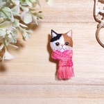 【再販】ネコの刺繍ブローチ  〜マフラー ver.2〜