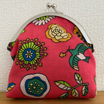 お値下げ♪ ♡送料無料♡ 北欧風お花と鳥のがま口財布（ピンク）