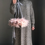 ふわふわプルームリードのフライングリース