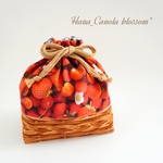 【あと１点で完売】【送料無料】~ Strawberry & Cherry ~　思わず食べたくなっちゃう！＊ 入園入学グッズ ＊ お弁当袋