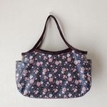 Oさま専用♡リバティ「フェリシテ」ココアブラウン　ラミネート生地のバッグ　☆A4も入る大きめバッグ☆雨の日バッグ☆マザーバッグ☆肩がけバッグ