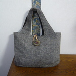 ウール生地　ヘリンボーンバッグ