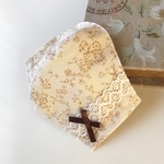 💓 淡ベージュにカプチーノローズ&リボン柄コットンプリントと国産ダブルガーゼで作った立体マスク   アイボリー&ベージュ コットンレース  ミルクチョコリボン   ポケットタイプ