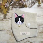 仮置きマスクケース　マスク入れ　マスクホルダー　猫柄　ハチワレ　アップリケ付き