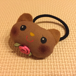 クマのヘアゴム（ピンク）