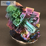 ビスマス結晶 No.177 キューブケース付き [鉱物標本]