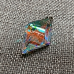 虹の結晶『夕虹』ひし形 ペンダントトップ VD-417