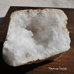 天然石 約313g約75×54×67ｍｍ モロッコ産水晶原石ジオードお椀状クラスター結晶ポイント密集群生鉱石鉱物テラリウムジオラマ浄化インテリア[mro-201209-06]