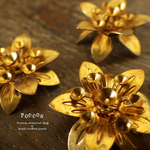 gold flower  E 花のビーズ 3個セット