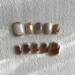 Sand and amber 