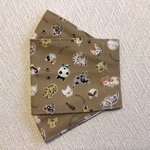 1枚　500円　茶系ちっちゃい猫　西村大臣　折り上げ立体マスク