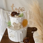 お花と木の実のクリームがとろり　クレイケーキ