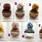 ニット帽ブローチ　Knitted cap brooch　ウール 