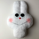 白うさぎ　ぬいぐるみボンボンちゃん