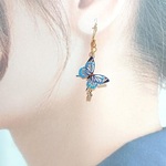 蝶のピアス④