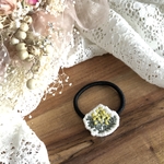 ヘアゴム  ミモザ 刺繍 ( 大人用ゴム　変更可)