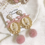 ⌇﻿うさぎさんのふわふわピアス/イヤリング⌇﻿ ハンドメイド