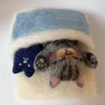 おふとん🛌猫(サバトラ猫)羊毛フェルト