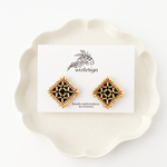 Japonism earring < gold × black >