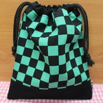 ①【送料無料】市松模様 みどりいろ 巾着袋 入園 入学準備 お菓子入れ