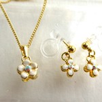 X'mas ｾｯﾄ W ｲﾔﾘﾝｸﾞ ﾋﾟｱｽ