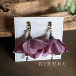 布花パープルのシックピアス