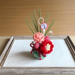 【TUMAMIZAIKU 苔玉風お正月飾り　ピンク】
