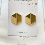 六角ピアス