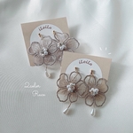 レースのお花 ∣ ピアス イヤリング