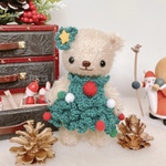 クリスマスツリーのクマさん（テディベア）