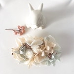 シャンパンゴールド プリザーブドフラワーのヘアクリップ  ちょっと大きめ