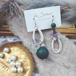 joli！艶々グリーン×つぶつぶ紫のアシンメトリーピアス ／イヤリング