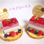 フランボワーズムースケーキのメモスタンド