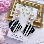 個性的＊2way design three pearl ピアス