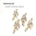 A226【送料無料】ガラスストーン  リーフ  チャーム  2pcs