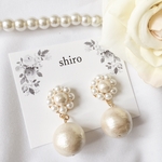 コットンパールとフラワーモチーフパールのピアス/イヤリング　結婚式　フォーマル　サージカルステンレス　花嫁様　ブライダル　ウェディング
