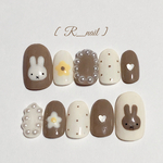 うさぎネイル ♡ ブラウン
