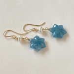 r様ご予約品☆アクアクォーツと淡水パールのピアス