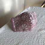 刺繍レース生地の立体マスク