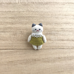 子猫のブローチ