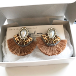 Kvistar（piace or earring）フリンジ ピアス イヤリング ビーズ刺繍