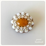 ビーズ刺繍ブローチ　Lace Flower 