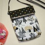 【ま様オーダー品】コンパクトショルダー☆木とネコ