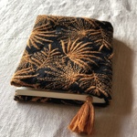刺繍布文庫本カバー＜湖面＞ウール　オレンジ