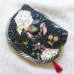 X'masの贈り物に！Moda モダ ヘキサゴンのパッチワークポーチB*こうの早苗 